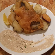 日によってフィッシュ＆チップスの魚が選べます