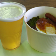 ロコモコ丼とヴァイツェン